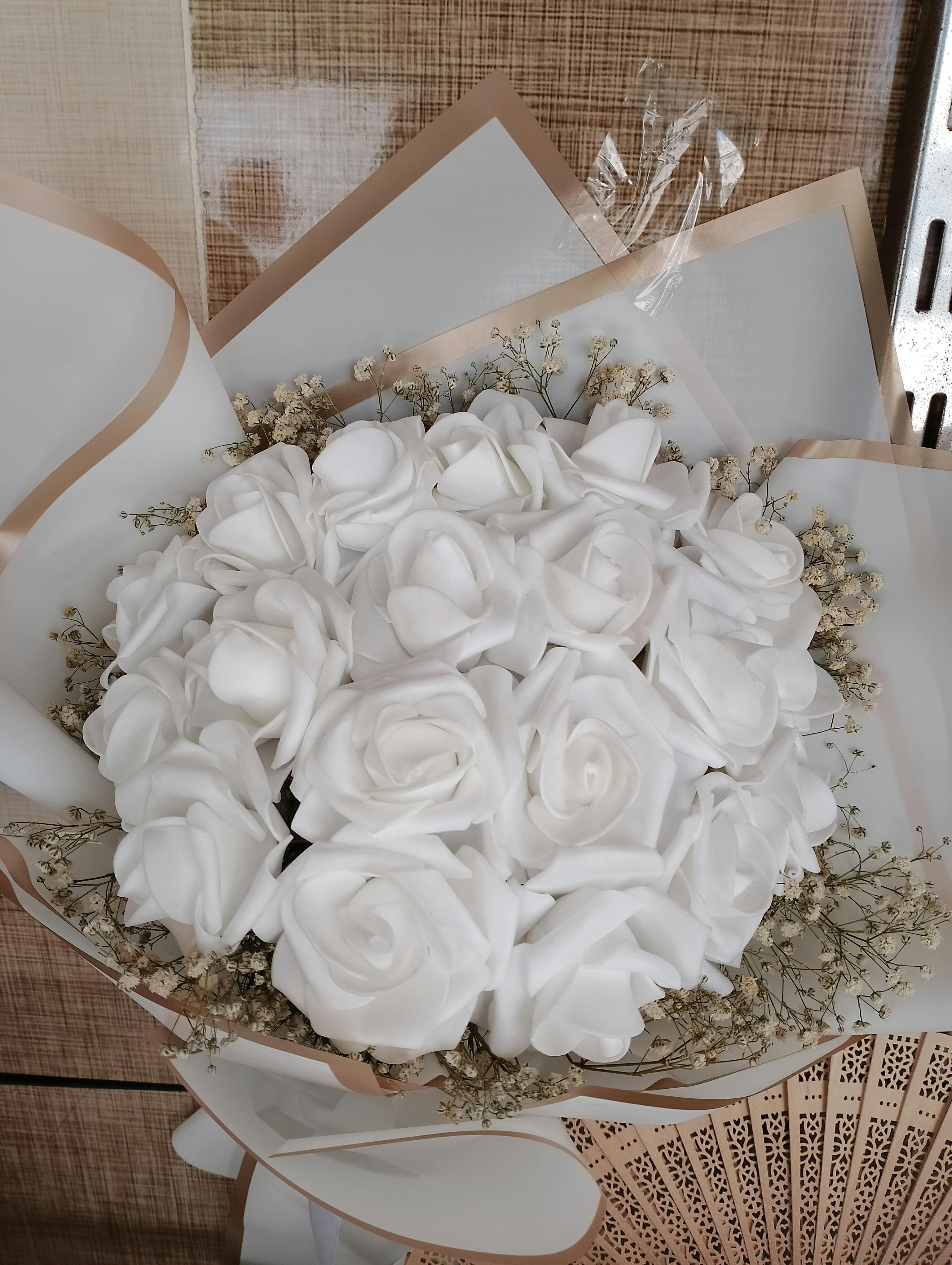 Classic 25-Rose Bouquet